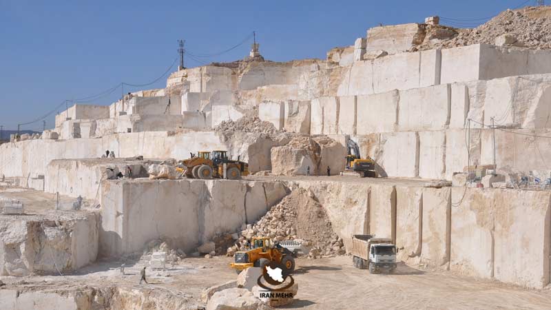 معدن سنگ تراورتن عباس آباد