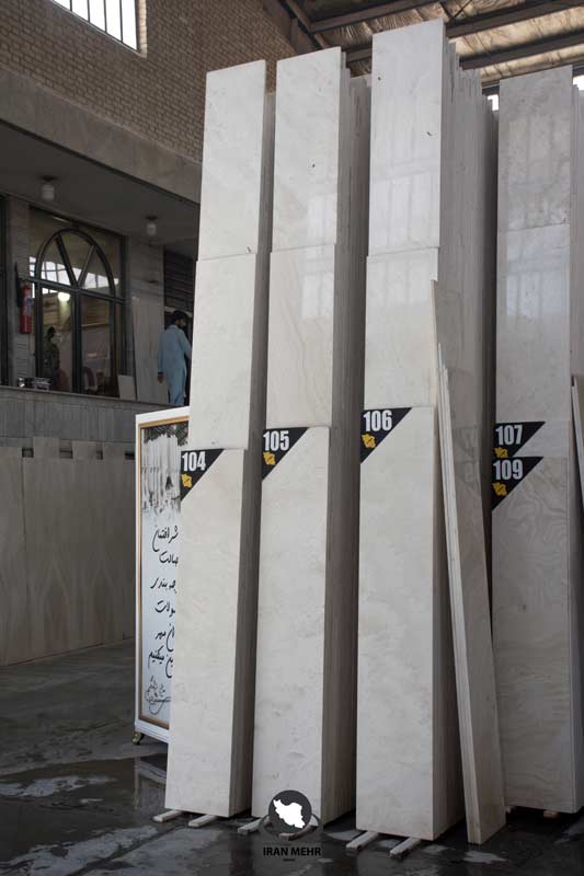 عباس آباد، بهترین سنگ تراورتن برای ساخت نمای ساختمان های لوکس