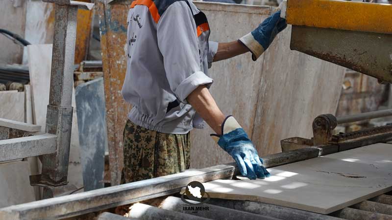 سنگ ایران مهر|تولید کننده تخصصی سنگ تراورتن عباس آباد